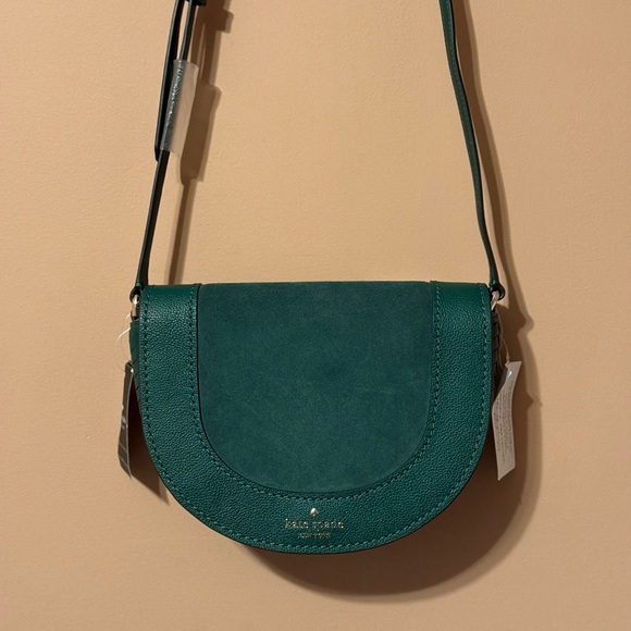 [SOLD] Kate Spade Green Crossbody Bag - Picture 2 of 9